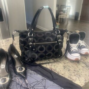 Stylish Coach Black and Gray Women's Handbag